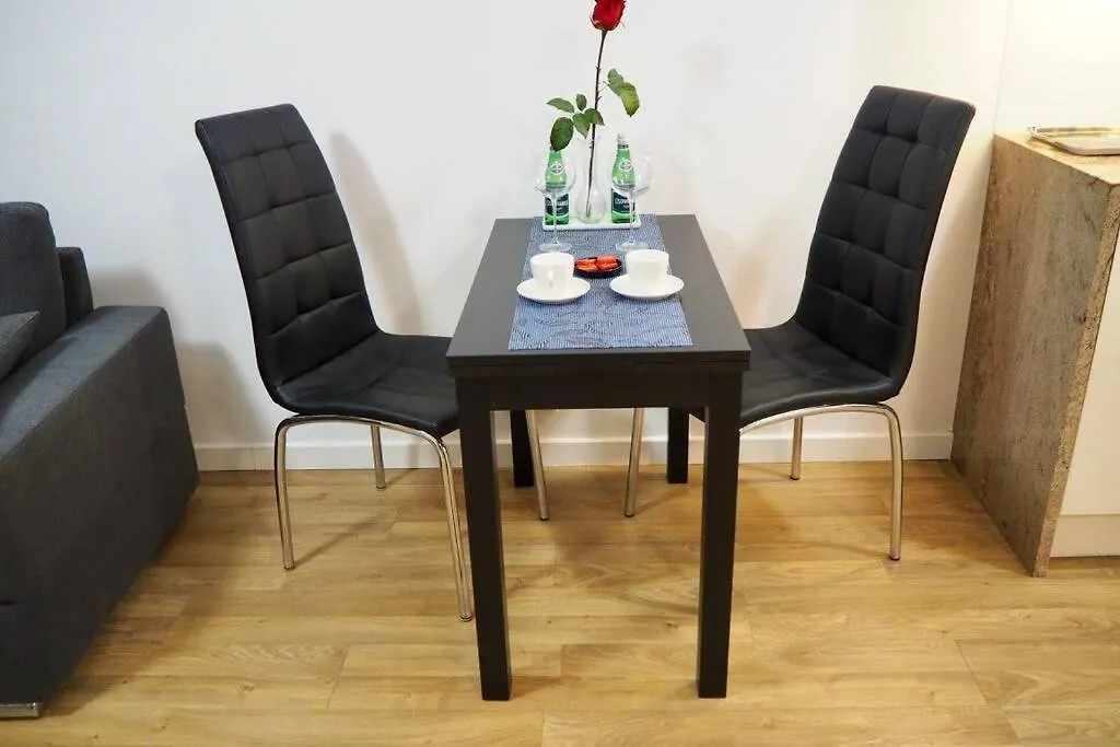 Wilanow Apartment Close To Town Hall And Palace Warsaw