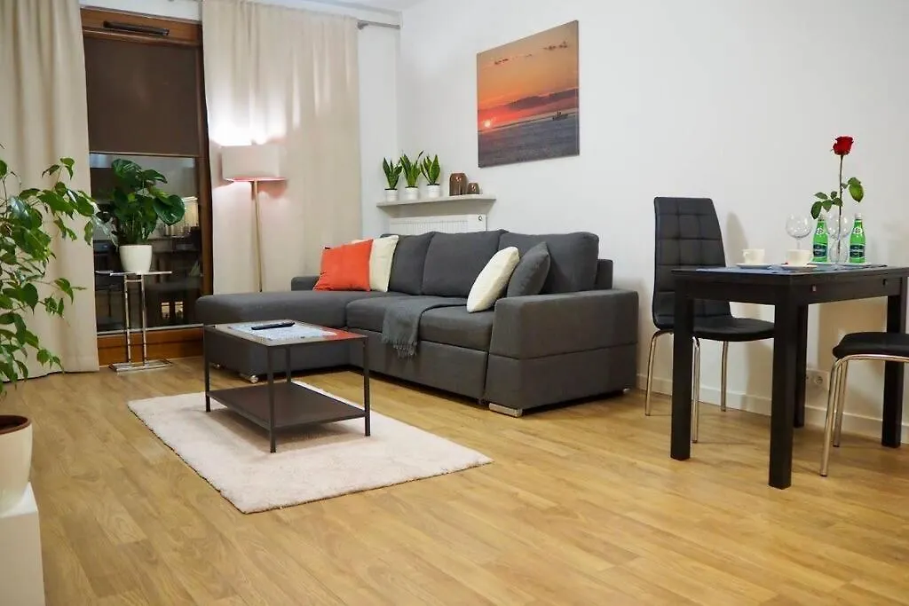 Wilanow Apartment Close To Town Hall And Palace Warsaw
