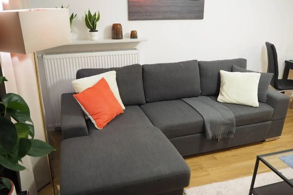 Wilanow Apartment Close To Town Hall And Palace Warsaw